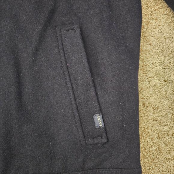 Abercrombie & Fitch Men’s Wool Coat Jacket L Navy Blue Quilted Classic Preppy - Picture 7 of 9